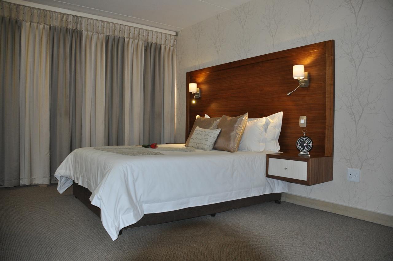 Merchant Business Class Hotel Henley on Klip Szoba fotó