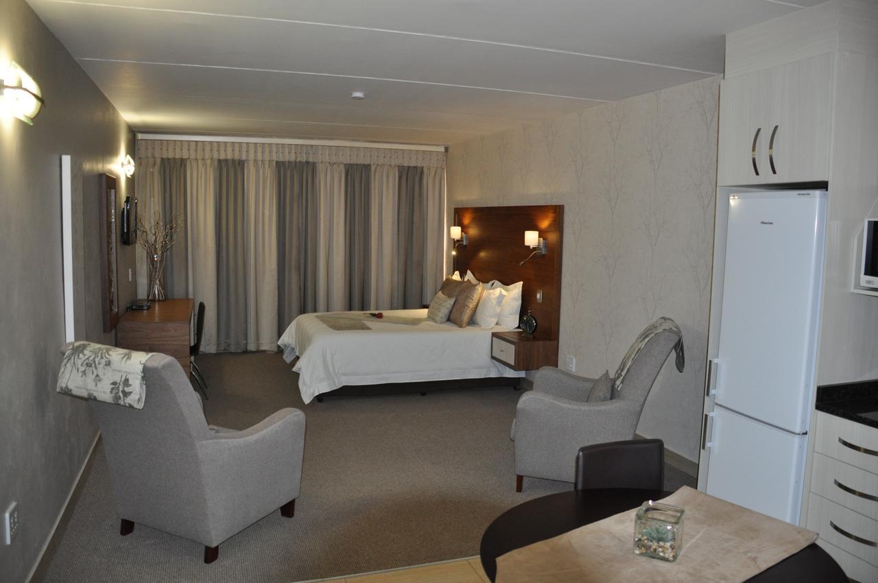 Merchant Business Class Hotel Henley on Klip Szoba fotó