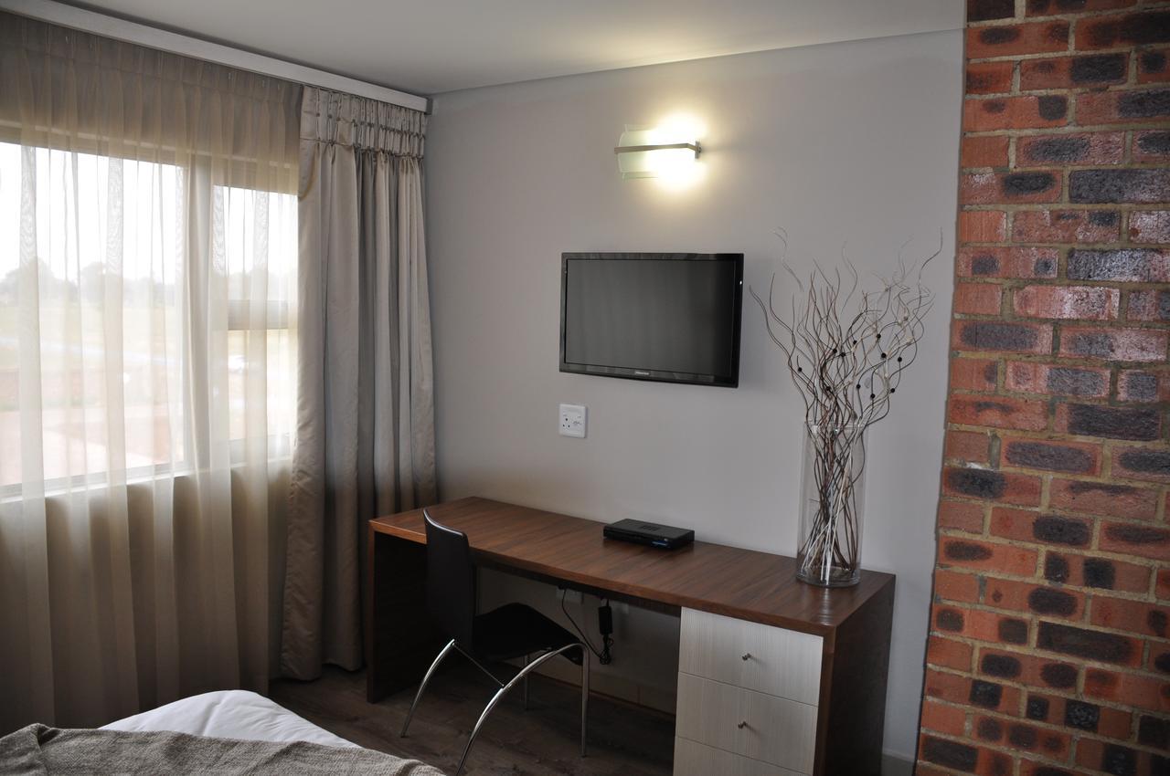 Merchant Business Class Hotel Henley on Klip Szoba fotó